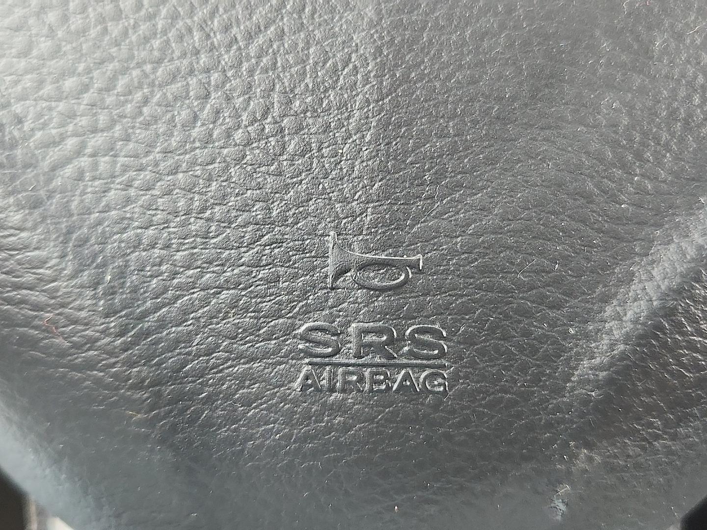 2019 GRAY /Black - X9 Chrysler 300 300S (2C3CCABG2KH) with an Pentastar 3.6L V-6 DOHC, variable valve control, regular unleaded, engine with 300HP engine, located at 4711 Ave Q, Lubbock, TX, 79412, (806) 687-2362, 33.551304, -101.855293- Photo#21