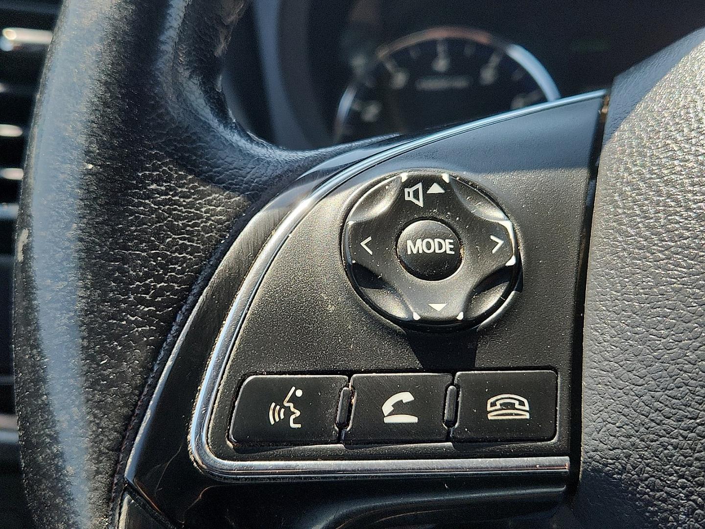 2018 SILVER /Black - 01X Mitsubishi Outlander SE (JA4AD3A38JZ) with an 2.4L I-4 variable valve control, regular unleaded, engine with 166HP engine, located at 4711 Ave Q, Lubbock, TX, 79412, (806) 687-2362, 33.551304, -101.855293- Photo#20