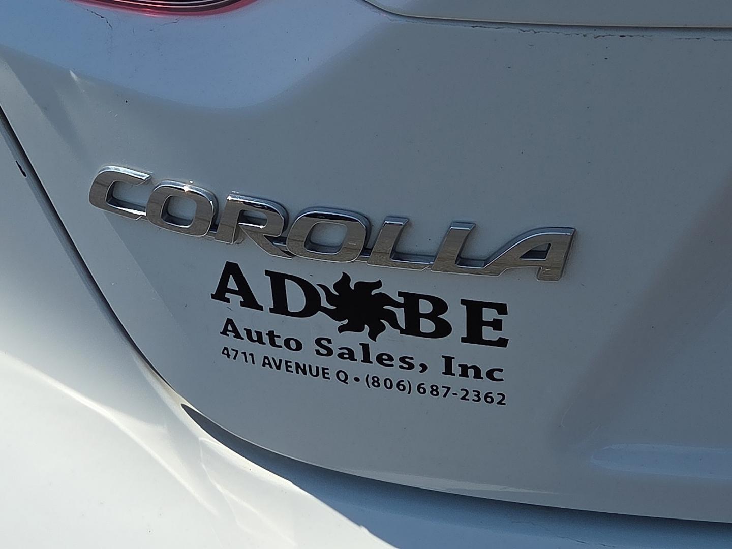 2022 White - 040 /Black - 20 Toyota Corolla LE (5YFEPMAE1NP) with an 1.8L I-4 DOHC, VVT-i variable valve control, regular unleaded, engine with 139HP engine, located at 4711 Ave Q, Lubbock, TX, 79412, (806) 687-2362, 33.551304, -101.855293- Photo#15