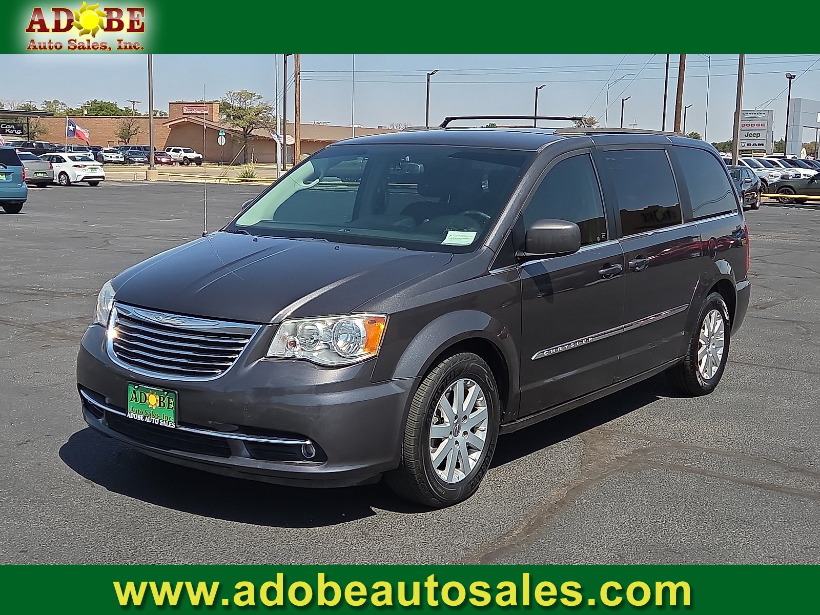 photo of 2016 Chrysler Town  and  Country Touring