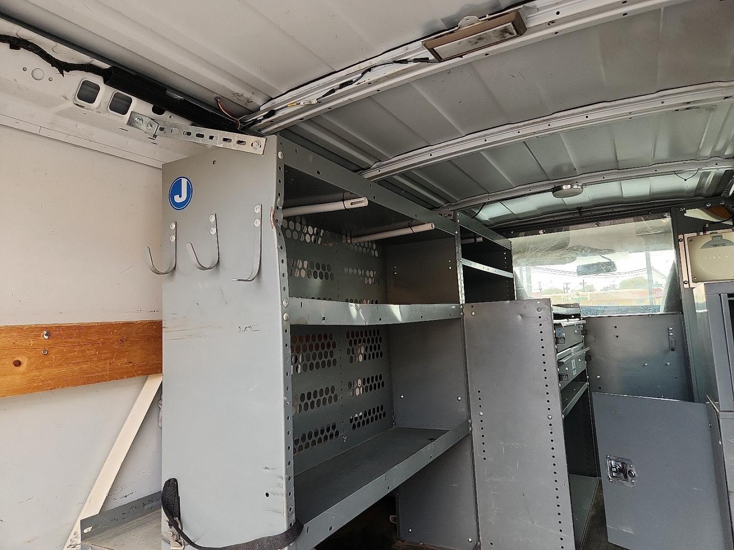 2013 WHITE /Medium Pewter - 93W Chevrolet Express 2500 Work Van (1GCWGFCA0D1) with an Vortec 4.8L V-8 variable valve control, regular unleaded, engine with 280HP engine, located at 4711 Ave Q, Lubbock, TX, 79412, (806) 687-2362, 33.551304, -101.855293- Photo#10
