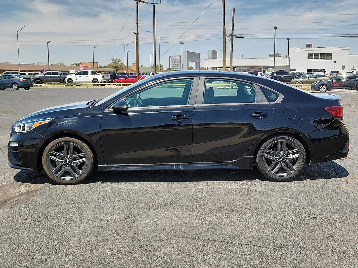 2020 BLACK Kia Forte GT-Line (3KPF34ADXLE) with an 2L I-4 DOHC, D-CVVT variable valve control, regular unleaded, engine with 147HP engine, located at 4711 Ave Q, Lubbock, TX, 79412, (806) 687-2362, 33.551304, -101.855293- Photo#1