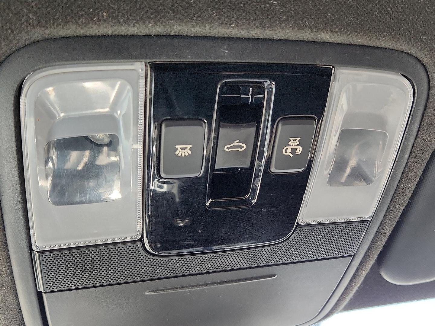 2020 BLACK Kia Forte GT-Line (3KPF34ADXLE) with an 2L I-4 DOHC, D-CVVT variable valve control, regular unleaded, engine with 147HP engine, located at 4711 Ave Q, Lubbock, TX, 79412, (806) 687-2362, 33.551304, -101.855293- Photo#19