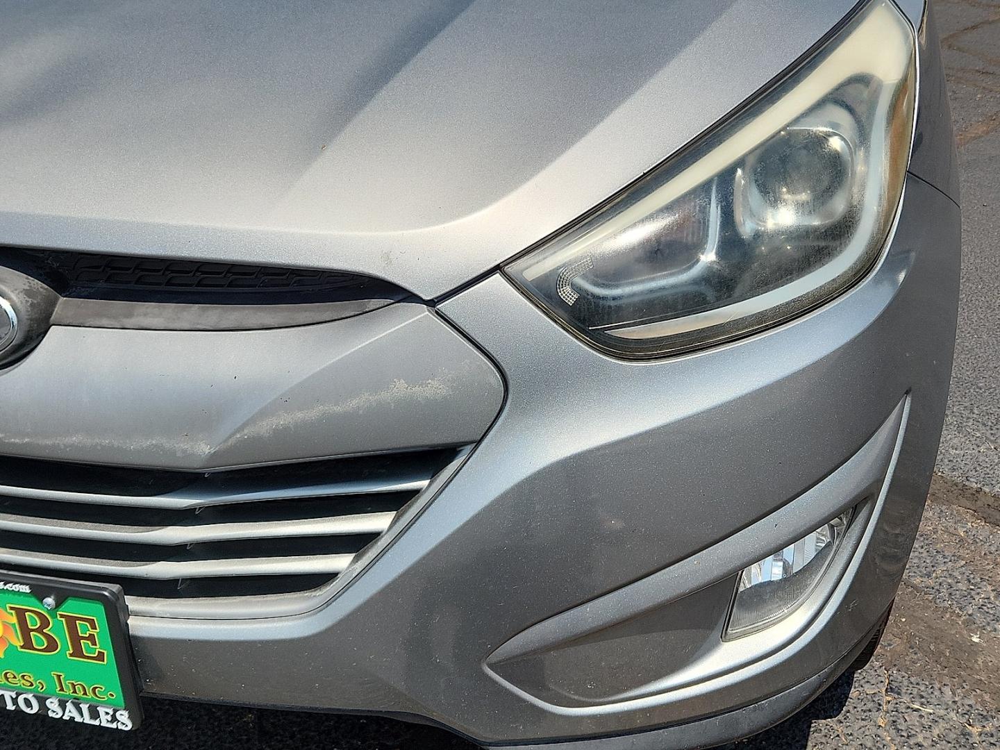 2015 GRAY /Beige Two-tone - MBS Hyundai Tucson SE (KM8JU3AG5FU) with an Theta II 2.4L I-4 gasoline direct injection, DOHC, variable valve control, regular unleaded, engine with 182HP engine, located at 4711 Ave Q, Lubbock, TX, 79412, (806) 687-2362, 33.551304, -101.855293- Photo#6
