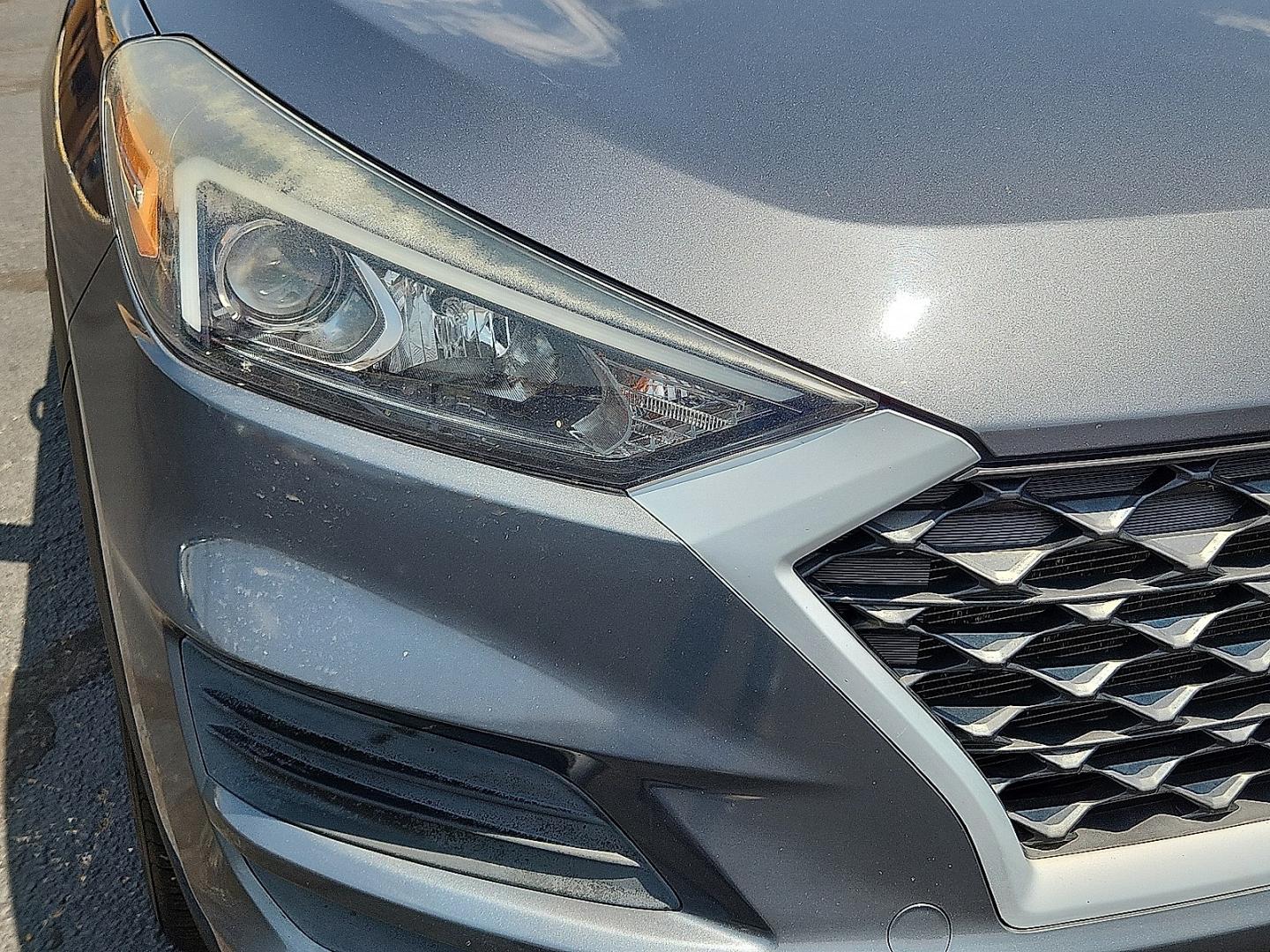 2019 GRAY /Black - TRY Hyundai Tucson SE (KM8J23A48KU) with an Nu 2L I-4 gasoline direct injection, DOHC, D-CVVT variable valve control, regular unleaded, engine with 161HP engine, located at 4711 Ave Q, Lubbock, TX, 79412, (806) 687-2362, 33.551304, -101.855293- Photo#6