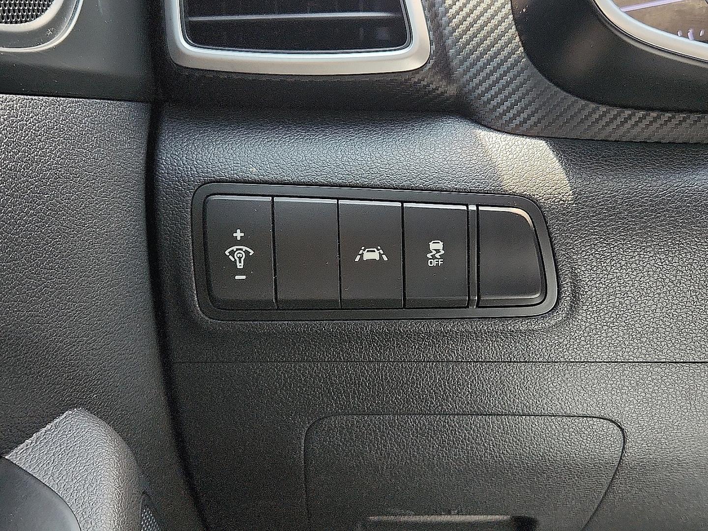 2019 GRAY /Black - TRY Hyundai Tucson SE (KM8J23A48KU) with an Nu 2L I-4 gasoline direct injection, DOHC, D-CVVT variable valve control, regular unleaded, engine with 161HP engine, located at 4711 Ave Q, Lubbock, TX, 79412, (806) 687-2362, 33.551304, -101.855293- Photo#23