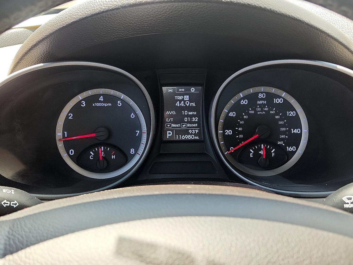 2014 RED Hyundai Santa Fe Sport 2.4L (5XYZU3LB9EG) with an Theta II 2.4L I-4 gasoline direct injection, DOHC, variable valve control, regular unleaded, engine with 190HP engine, located at 4711 Ave Q, Lubbock, TX, 79412, (806) 687-2362, 33.551304, -101.855293- Photo#27