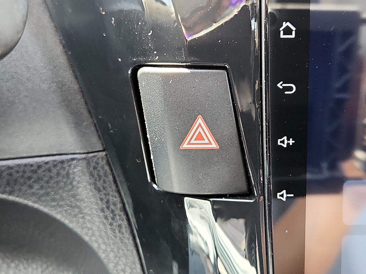2014 GRAY /Ash - 16 Toyota Corolla LE ECO (5YFBPRHE8EP) with an 1.8L I-4 DOHC, VVT-iE variable valve control, regular unleaded, engine with 140HP engine, located at 4711 Ave Q, Lubbock, TX, 79412, (806) 687-2362, 33.551304, -101.855293- Photo#26