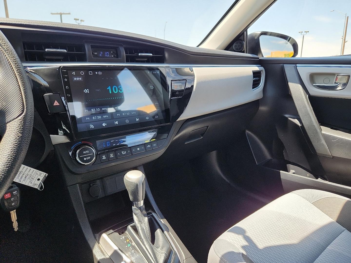 2014 GRAY /Ash - 16 Toyota Corolla LE ECO (5YFBPRHE8EP) with an 1.8L I-4 DOHC, VVT-iE variable valve control, regular unleaded, engine with 140HP engine, located at 4711 Ave Q, Lubbock, TX, 79412, (806) 687-2362, 33.551304, -101.855293- Photo#29
