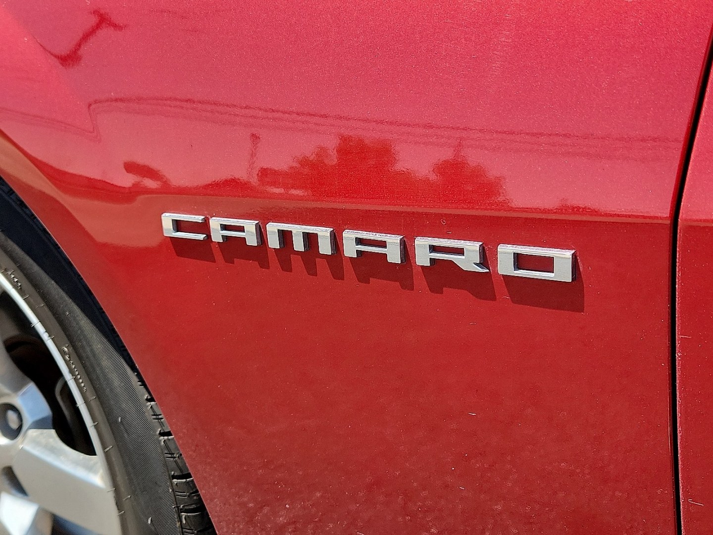 2015 MAROON /Black - AFC Chevrolet Camaro 1LT (2G1FD3D35F9) with an 3.6L V-6 gasoline direct injection, DOHC, variable valve control, regular unleaded, engine with 323HP engine, located at 4711 Ave Q, Lubbock, TX, 79412, (806) 687-2362, 33.551304, -101.855293- Photo#8