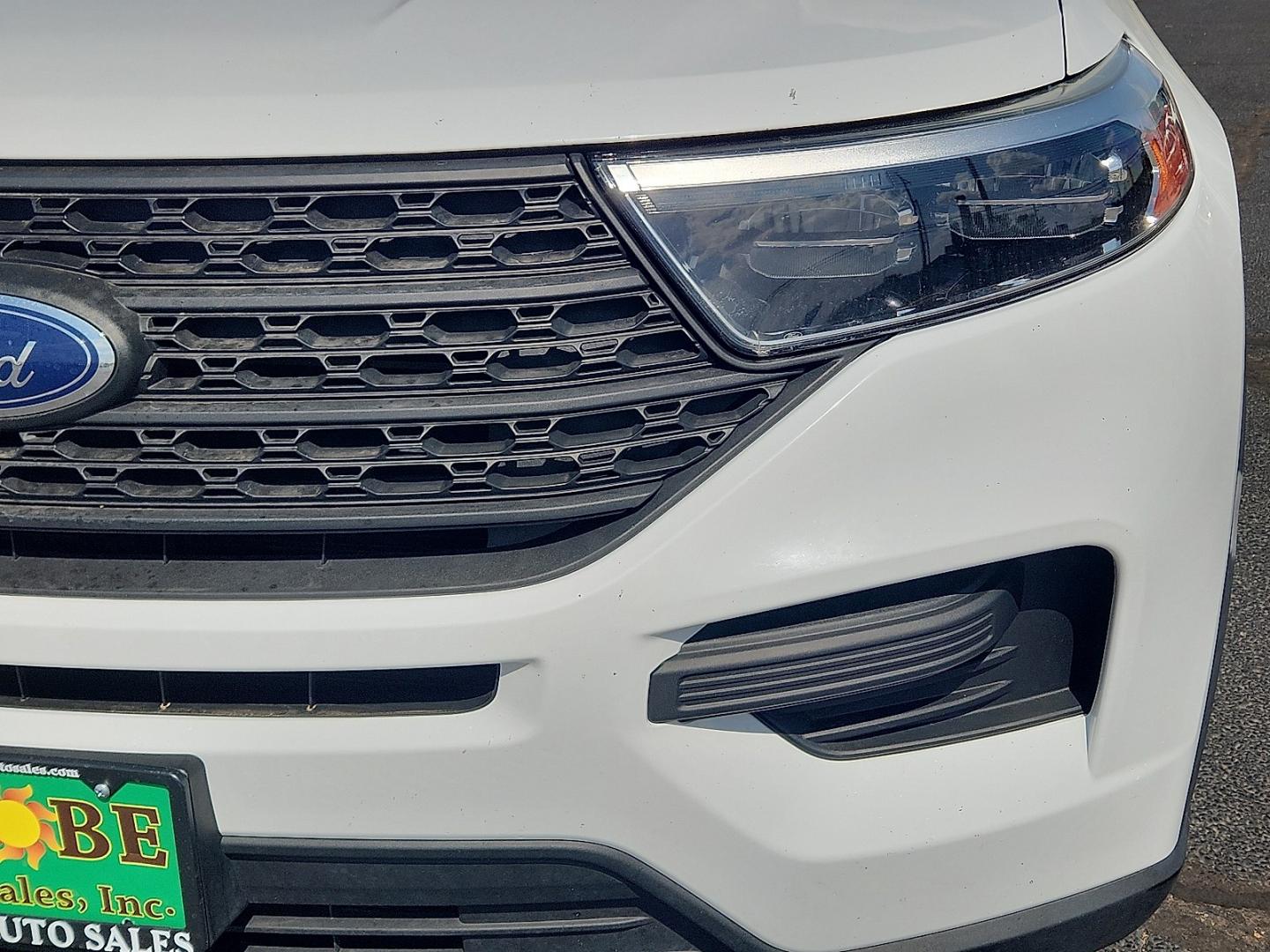 2020 WHITE /Sandstone - 7N Ford Explorer (1FMSK7BH2LG) with an EcoBoost 2.3L I-4 direct injection, DOHC, variable valve control, intercooled turbo, premium gasoline, engine with 300HP engine, located at 4711 Ave Q, Lubbock, TX, 79412, (806) 687-2362, 33.551304, -101.855293- Photo#7
