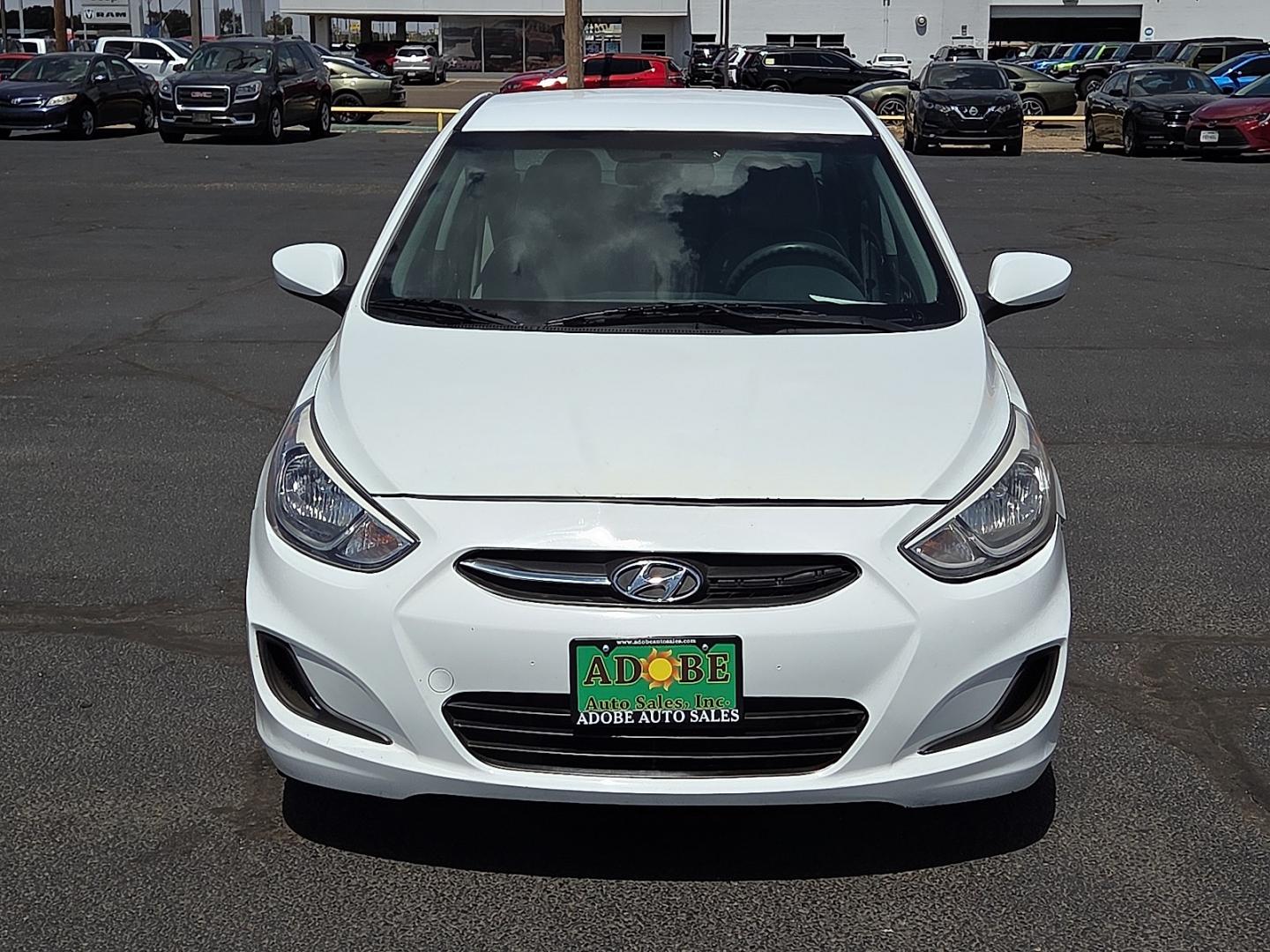 2017 Century White - PGU /Gray - 9Y Hyundai Accent SE (KMHCT4AE1HU) with an 1.6L I-4 direct injection, DOHC, variable valve control, regular gasoline, engine with 137HP engine, located at 4711 Ave Q, Lubbock, TX, 79412, (806) 687-2362, 33.551304, -101.855293- Photo#7