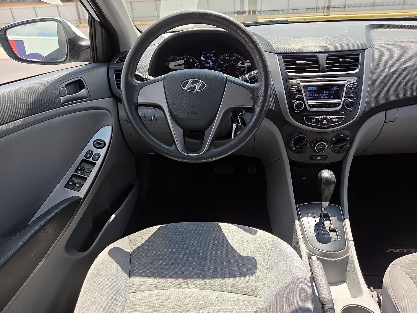 2017 Century White - PGU /Gray - 9Y Hyundai Accent SE (KMHCT4AE1HU) with an 1.6L I-4 direct injection, DOHC, variable valve control, regular gasoline, engine with 137HP engine, located at 4711 Ave Q, Lubbock, TX, 79412, (806) 687-2362, 33.551304, -101.855293- Photo#19