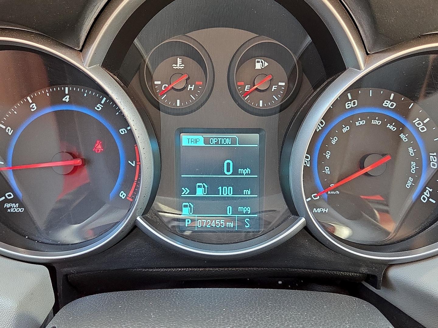 2016 Summit White - GAZ /Jet Black/Medium Titanium - AFB Chevrolet Cruze Limited LS Auto (1G1PC5SGXG7) with an ECOTEC 1.8L I-4 DOHC, VVT variable valve control, regular gasoline, engine with 138HP engine, located at 4711 Ave Q, Lubbock, TX, 79412, (806) 687-2362, 33.551304, -101.855293- Photo#21