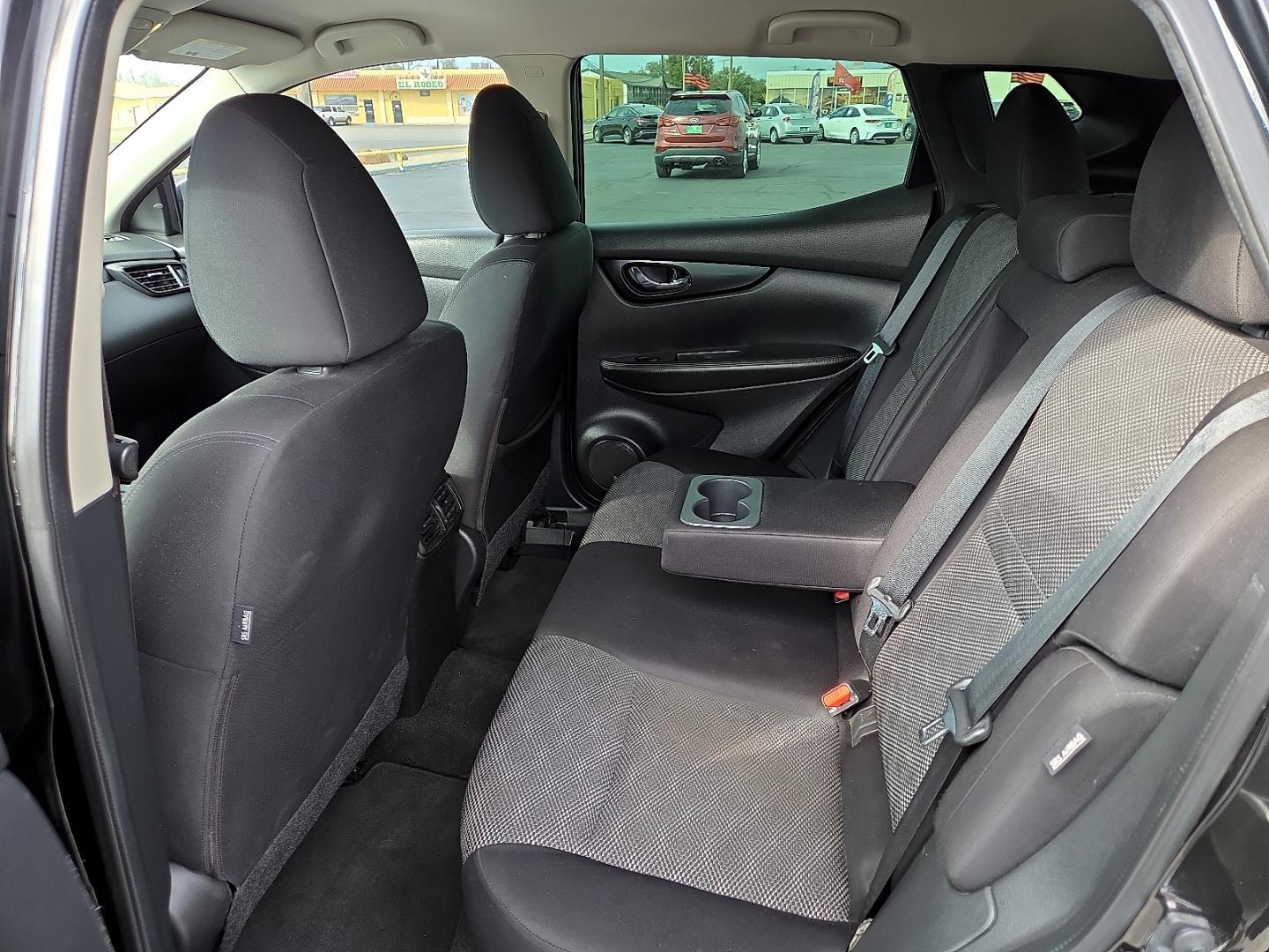 2022 Black /Charcoal - G Nissan Rogue Sport SV FWD Xtronic CVT (JN1BJ1BV6NW) with an 2L I-4 direct injection, DOHC, variable valve control, regular gasoline, engine with 141HP engine, located at 4711 Ave Q, Lubbock, TX, 79412, (806) 687-2362, 33.551304, -101.855293- Photo#14