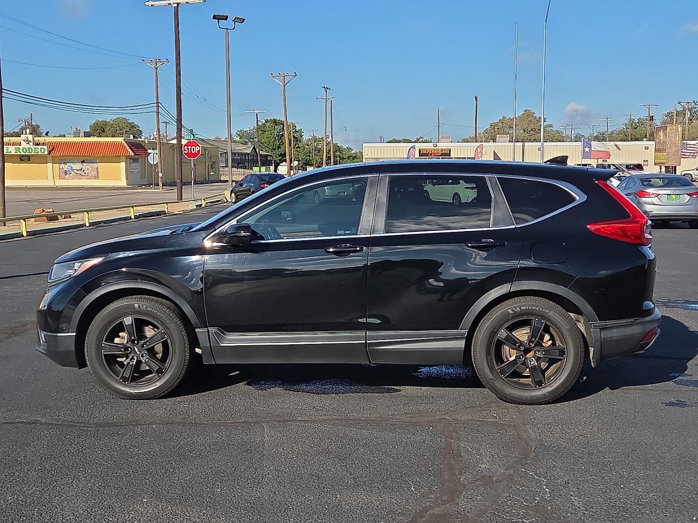 2017 Crystal Black Pearl - BK /Black - BK Honda CR-V EX-L (7FARW1H84HE) with an 1.5L I-4 direct injection, DOHC, variable valve control, intercooled turbo, regular gasoline, engine with 190HP engine, located at 4711 Ave Q, Lubbock, TX, 79412, (806) 687-2362, 33.551304, -101.855293- Photo#1