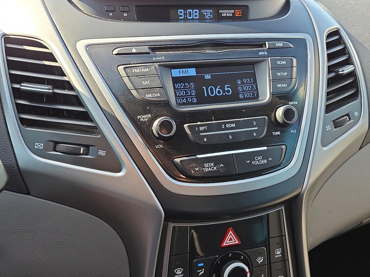 2016 Shale Gray Metallic - 8S /Gray - RAS Hyundai Elantra SE (5NPDH4AE1GH) with an Nu 1.8L I-4 DOHC, D-CVVT variable valve control, regular gasoline, engine with 145HP engine, located at 4711 Ave Q, Lubbock, TX, 79412, (806) 687-2362, 33.551304, -101.855293- Photo#28
