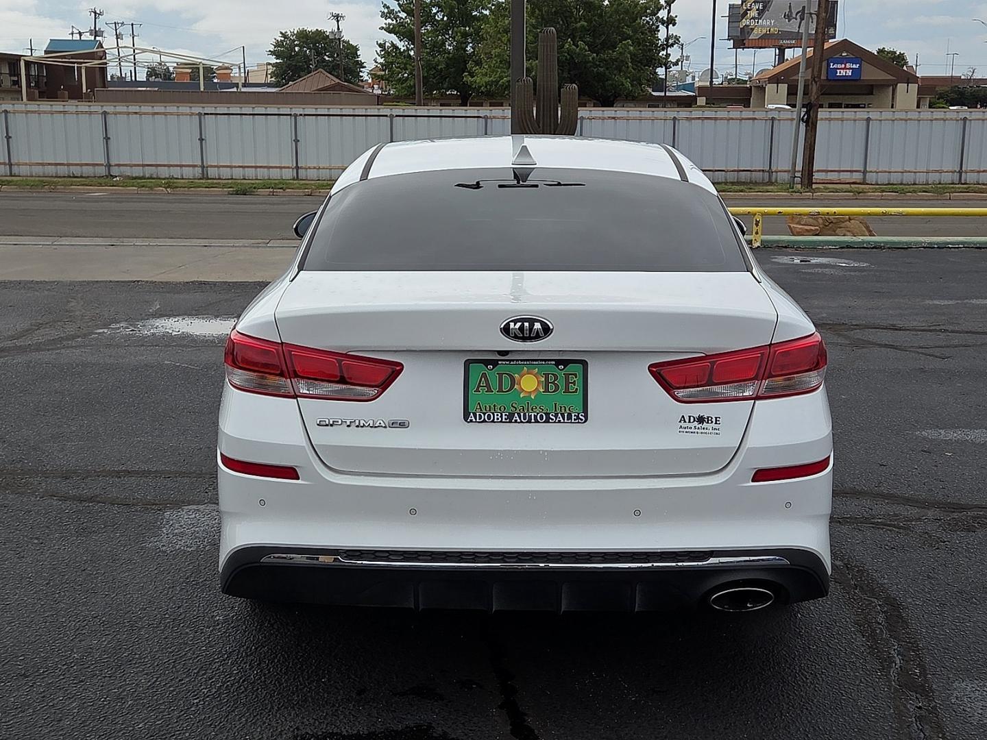 2020 Snow White Pearl - SWP /Black - WK Kia Optima LX (5XXGT4L31LG) with an Theta II 2.4L I-4 direct injection, DOHC, D-CVVT variable valve control, regular gasoline, engine with 185HP engine, located at 4711 Ave Q, Lubbock, TX, 79412, (806) 687-2362, 33.551304, -101.855293- Photo#3