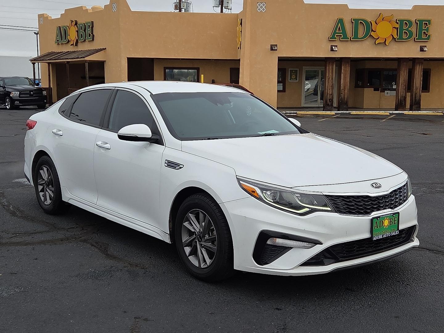 2020 Snow White Pearl - SWP /Black - WK Kia Optima LX (5XXGT4L31LG) with an Theta II 2.4L I-4 direct injection, DOHC, D-CVVT variable valve control, regular gasoline, engine with 185HP engine, located at 4711 Ave Q, Lubbock, TX, 79412, (806) 687-2362, 33.551304, -101.855293- Photo#6