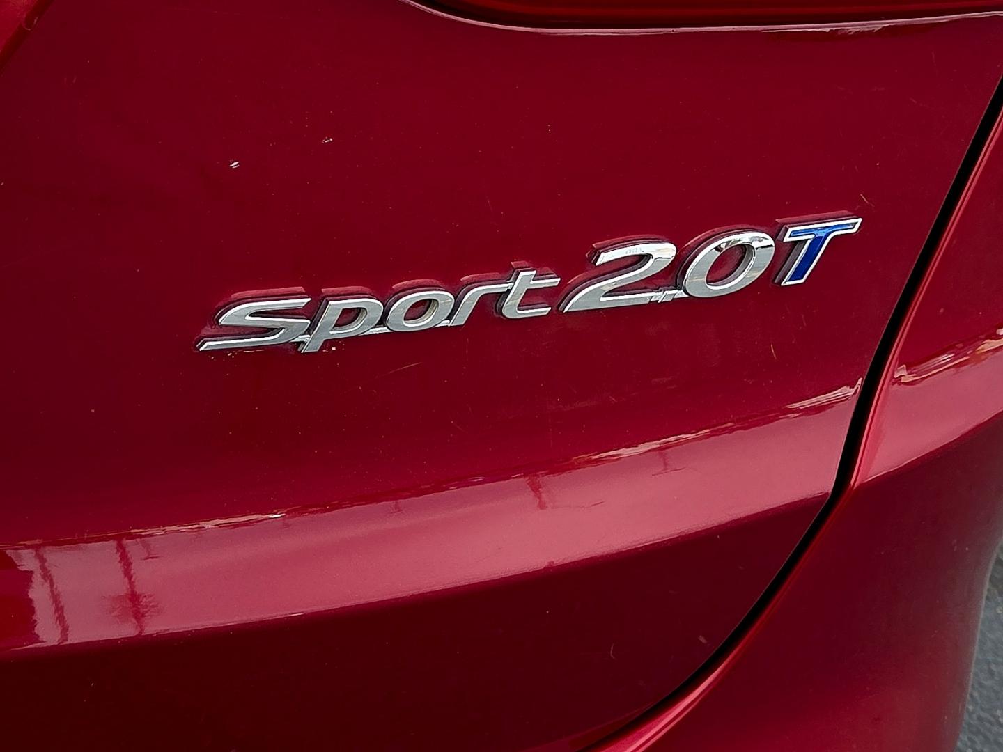 2014 Serrano Red - TR3 /Beige - VYN Hyundai Santa Fe Sport 2.0L Turbo (5XYZU3LA8EG) with an Theta II 2L I-4 direct injection, DOHC, variable valve control, intercooled turbo, regular gasoline, engine with 264HP engine, located at 4711 Ave Q, Lubbock, TX, 79412, (806) 687-2362, 33.551304, -101.855293- Photo#17