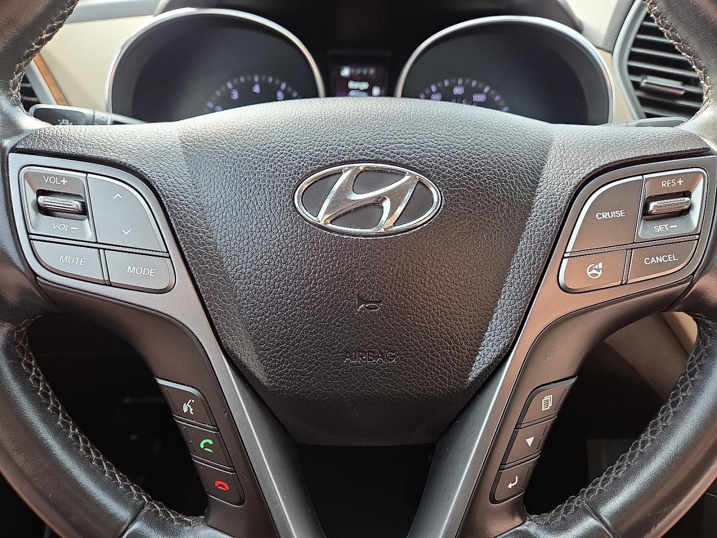 2014 Serrano Red - TR3 /Beige - VYN Hyundai Santa Fe Sport 2.0L Turbo (5XYZU3LA8EG) with an Theta II 2L I-4 direct injection, DOHC, variable valve control, intercooled turbo, regular gasoline, engine with 264HP engine, located at 4711 Ave Q, Lubbock, TX, 79412, (806) 687-2362, 33.551304, -101.855293- Photo#30